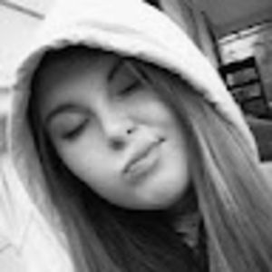 Meet your Posher, Chelsie